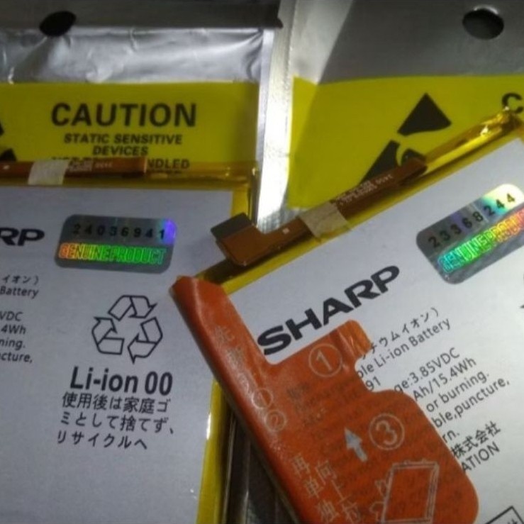 Sharp UBATIAXXXXXXX Original 100% GENUINE Battery Batre Baterai Sharp Aquos R8