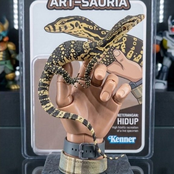 Figur HDP Varanus Salvator/biawak kecil tanpa baterai