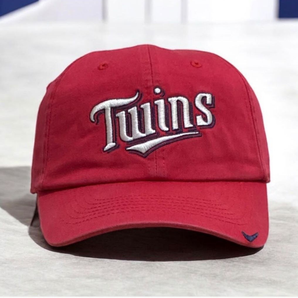 Topi Nike MLB Minnesota Twins Original Cap Maroon Red Strapback Second