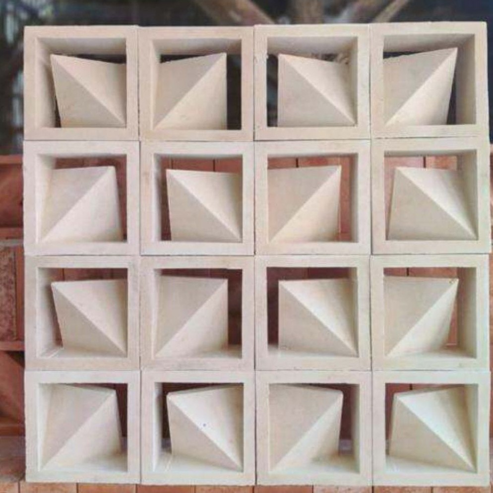 Roster Beton Minimalis 20x20x10cm Lubang Angin Dekorasi Dinding Abu Putih Merah