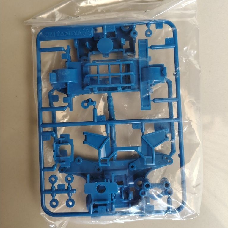 tamiya gear box dan NT MS chassis warna biru