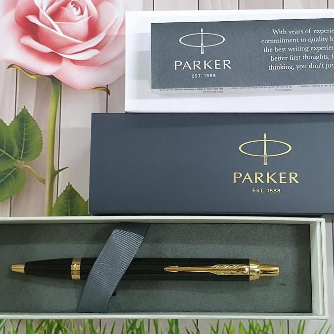 Parker IM Black Gold Trim Ballpoint Pen
