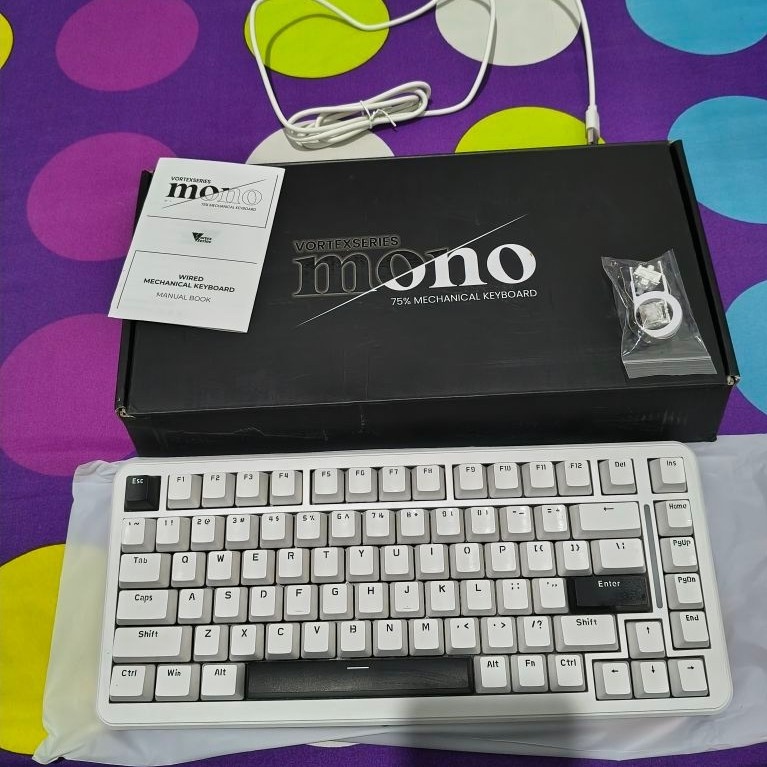 VortexSeries Mono Mechanical Keyboard 75% White