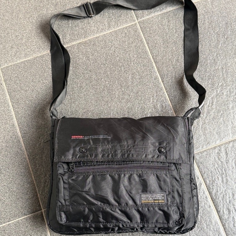 tas Genova sling bag