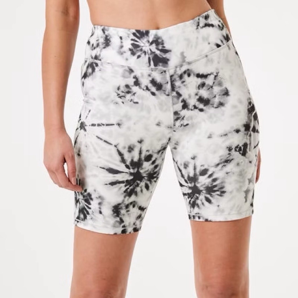 28-30/002 Anko Active Womens Recycled Bike Short