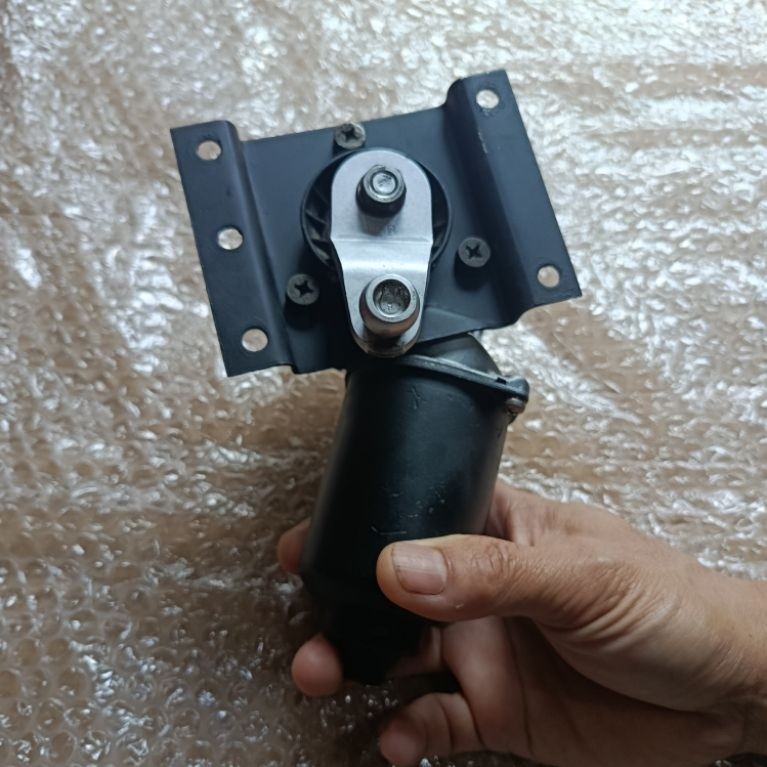 motor penggerak atau wiper kijang super original