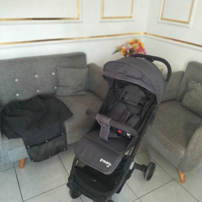 Stroller pacific jr preloved