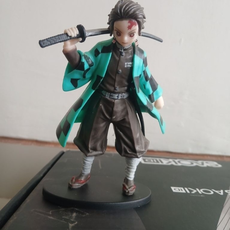 Preloved Action Figure Tanjiro Kamando