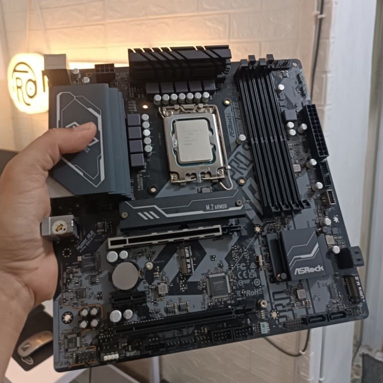 Paket Procesor i512400 + Asrock B660M Pro RS