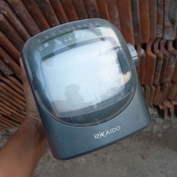 Tv Mini Hitam Putih + Radio FM Nyala Bodi Utuh