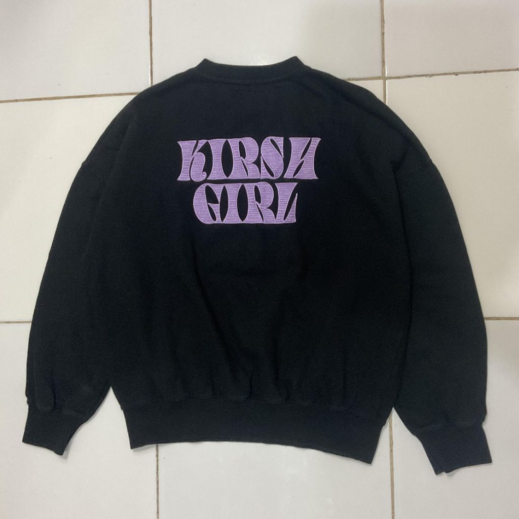 PRELOVED KIRSH CHERRY CREWNECK SWEATER HITAM