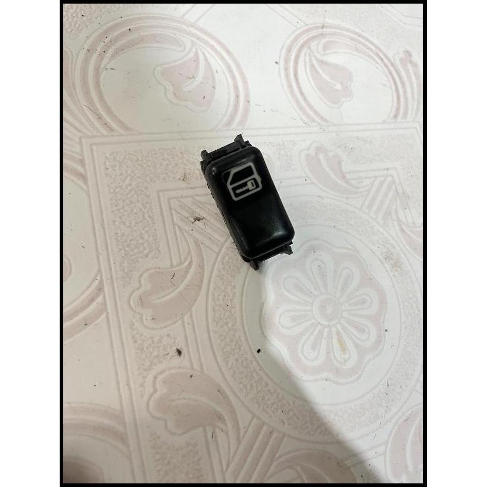 GRATIS ONGKIR SWITCH CENTRA LOCK DOORLOCK W202 