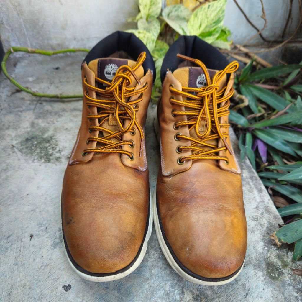 sepatu second timtim size 45(29cm)