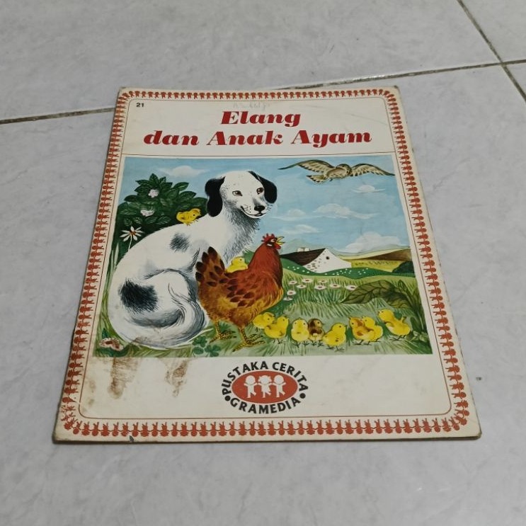 buku cerita anak seri tini pustaka cerita gramedia nomor 21 elang dan anak ayam