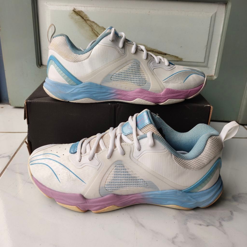 Sepatu Badminton Lining ranger 6 size 41(Second)