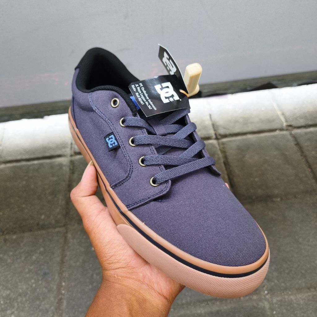 Sepatu DC Anvil Navy Bubble Gum Original