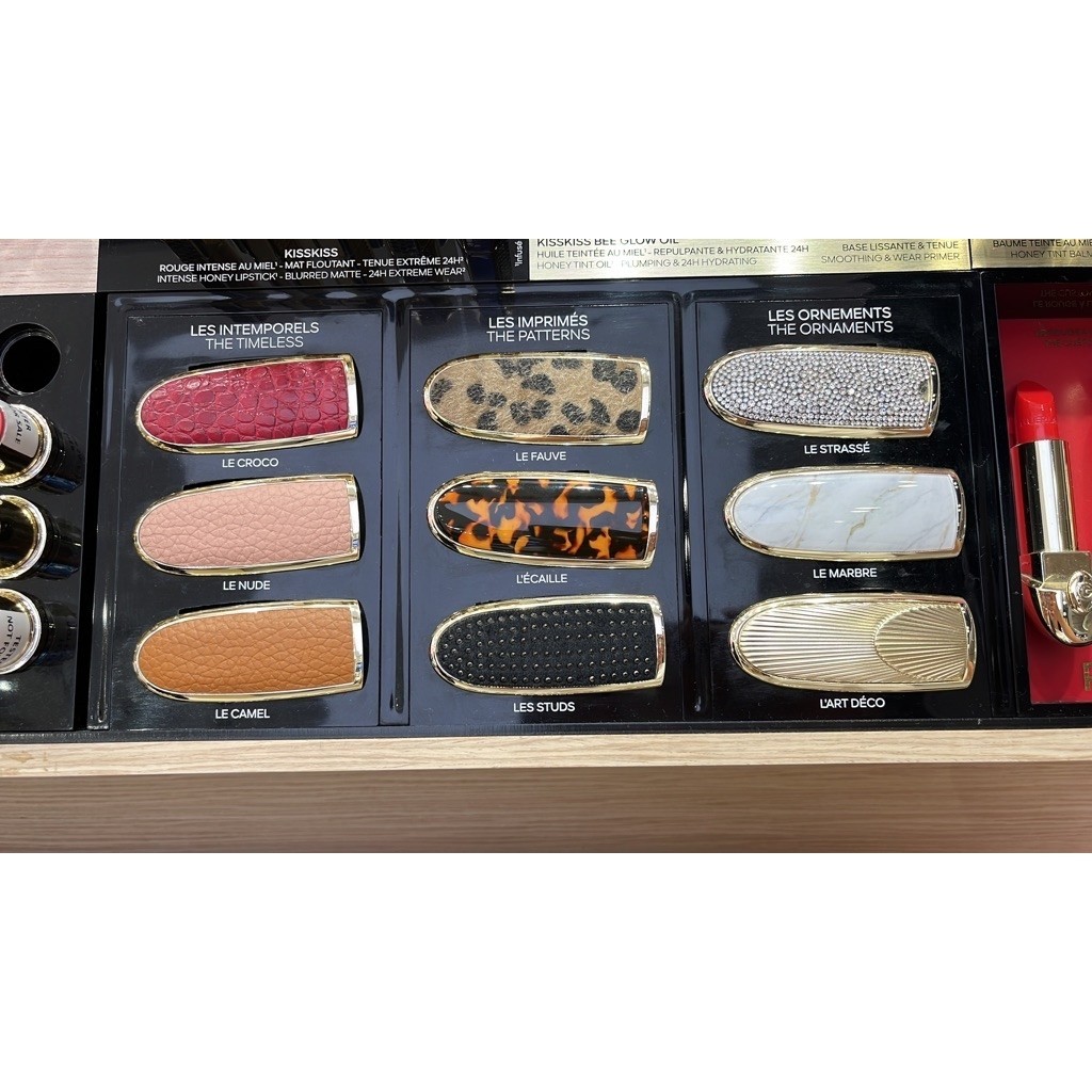 Guerlain case & lipstik free gravir
