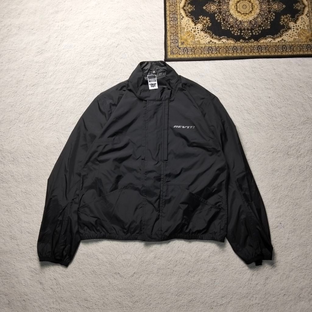 liner jacket tipis olahraga revit original 100% size M
