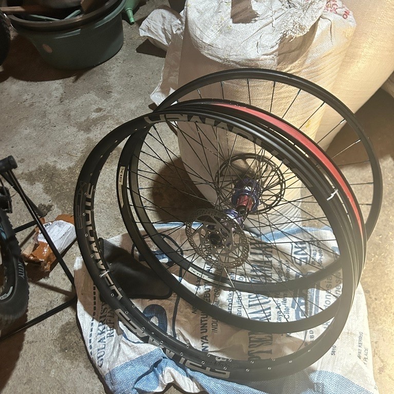 RIMS STRUMMER 29er
