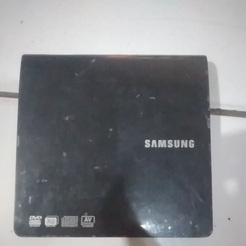 DVD samsung eksternal( portable dvd) Bekas