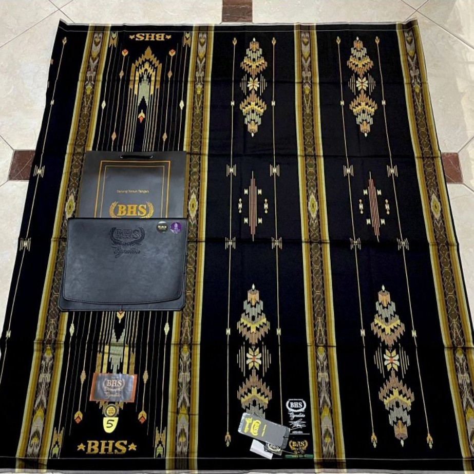 SARUNG BHS SIN SIGNATURE GOLD