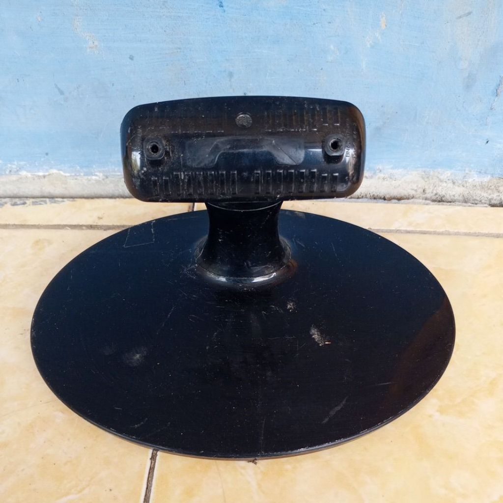 Kaki Monitor Samsung B1930N