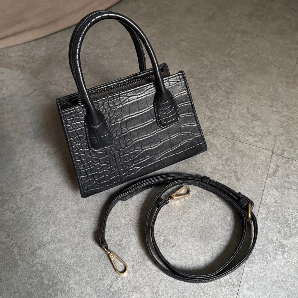 Tas Wanita Gunje Model Kelly Sellier Crocodile dengan Bahan Croco Glossy