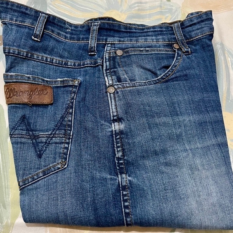 Preloved celana jeans wrangler
