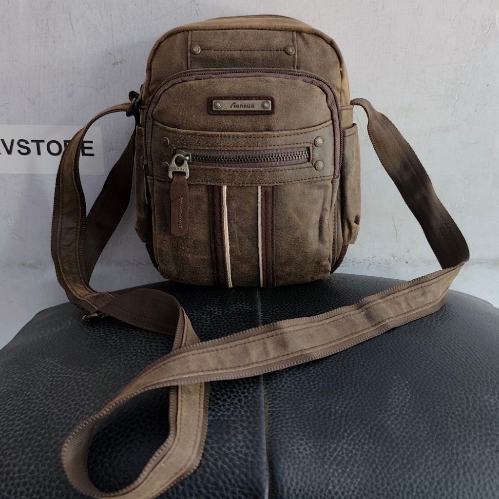 Genova Sling Bag / tas selempang Genova Kulit