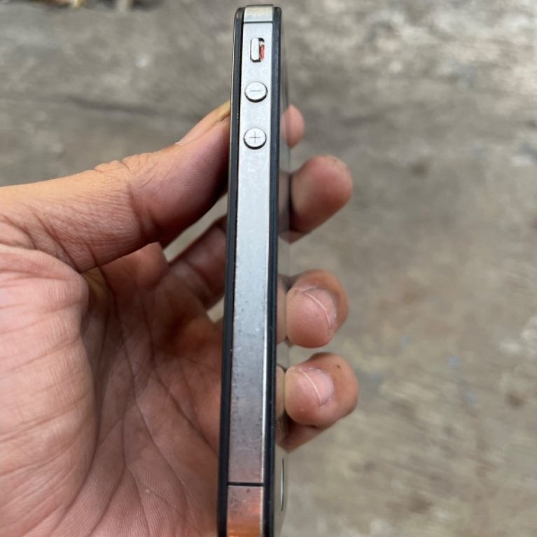 IPHONE 4S 16GB LOCK ICLOUD