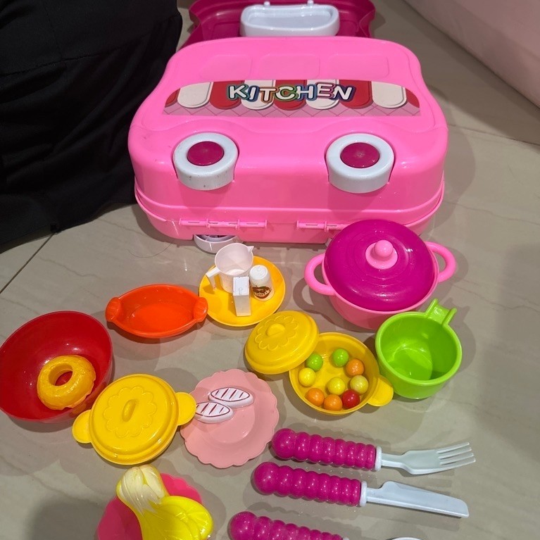 PRELOVED KITCHEN SET