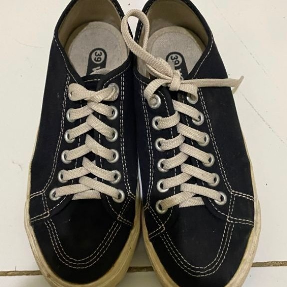 ventela second black size 39