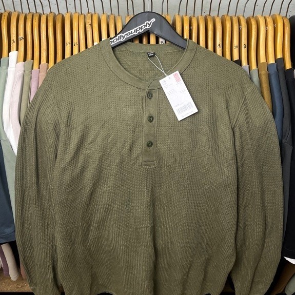 Uniqlo Henley Waffle Lengan Panjang
