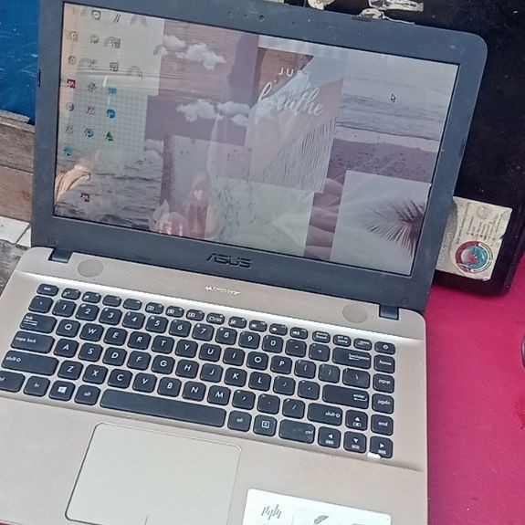 Laptop Asus X441B amd A4 9125