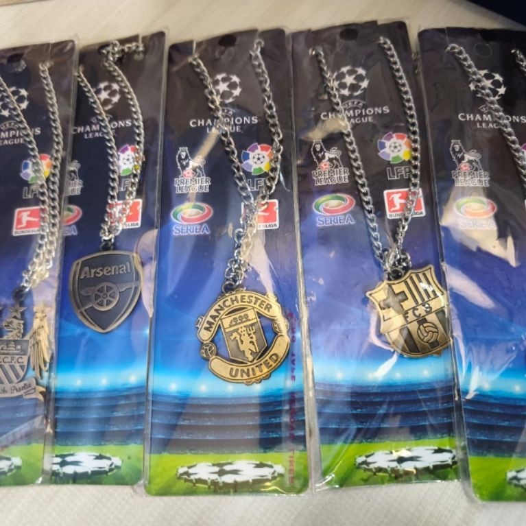 Kalung medali klub sepak bola Champions League dengan rantai anti karat