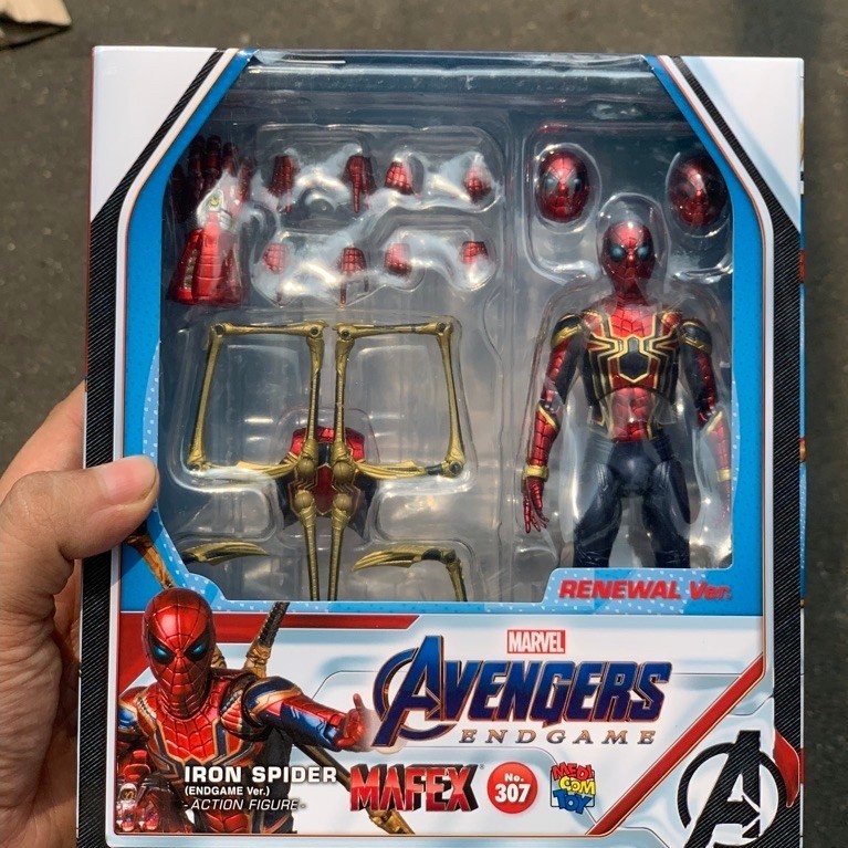 Mafex Iron Spider Renewal Version ORIGINAL