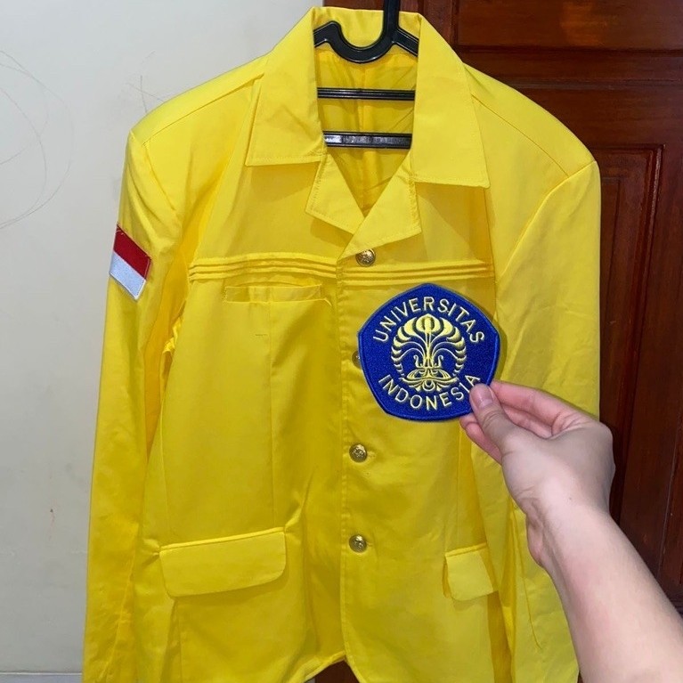 [JAKUN UI TERBARU] JAS ALMAMATER UI BONUS MAKARA | UI MERCH SHOP