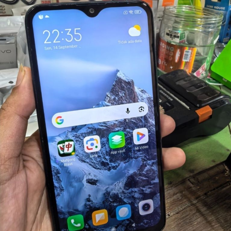 Redmi 8 Ram 4/64 (Hp Android Hp Second)