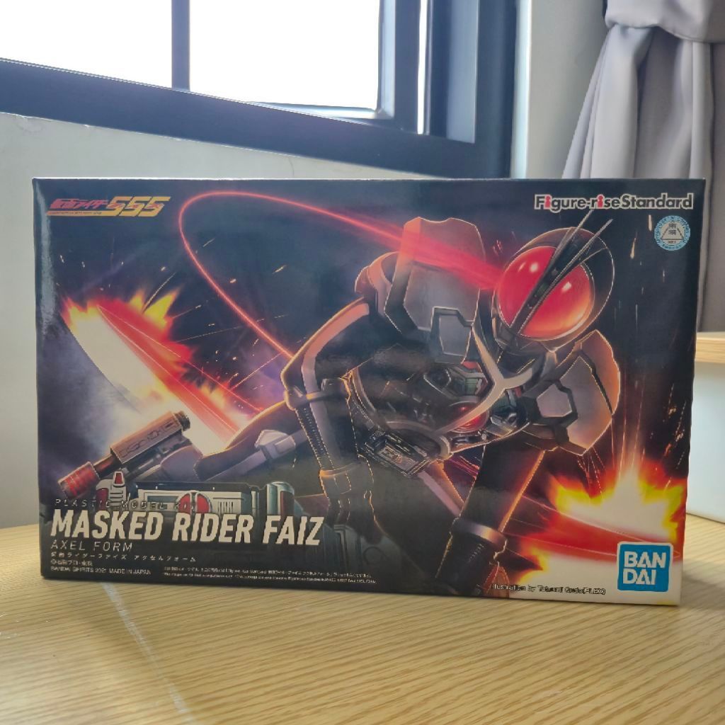 Figure Rise Standard Kamen Rider 555 Faiz Axel Form