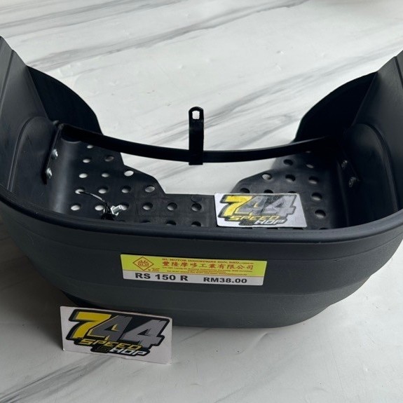 Keranjang Tengah Plastik Motor Honda Supra GTR 150 Merk HL Import Malaysia