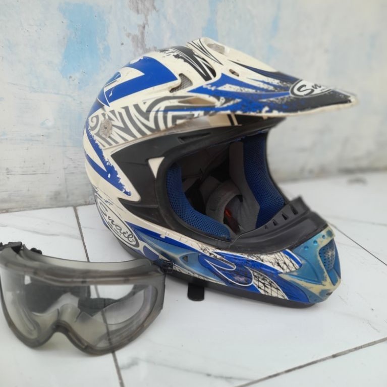 helm cross supermoto snail (L)