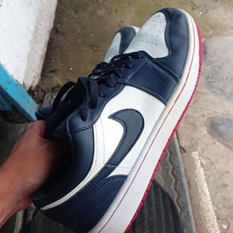 Jordan 1 Low