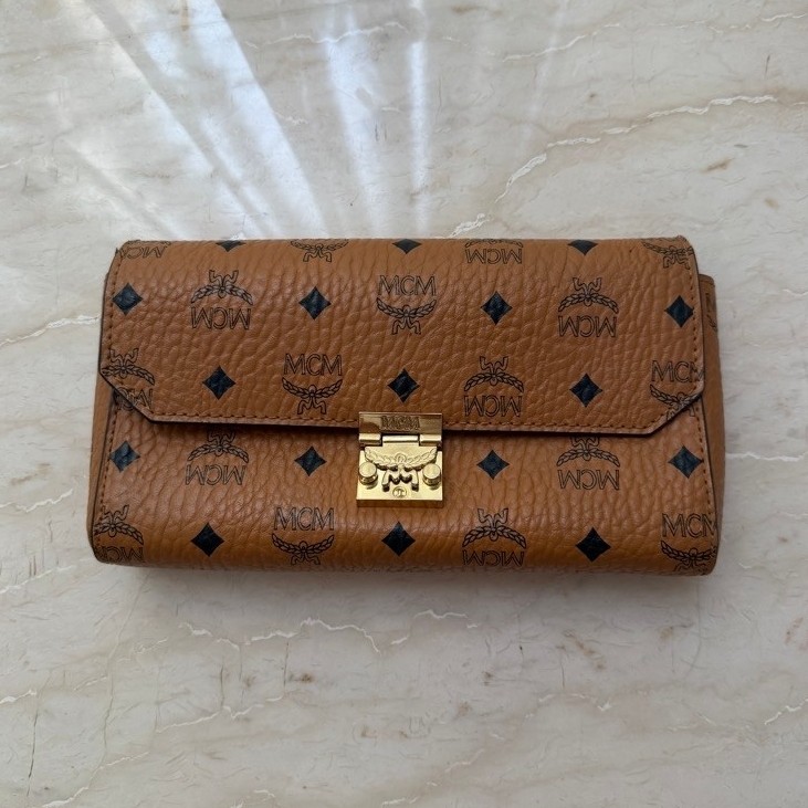 MCM SLING BAG ORIGINAL