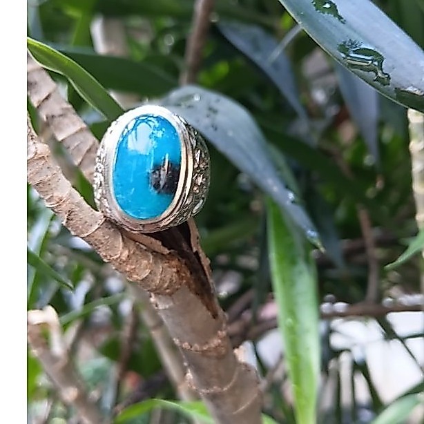 Batu bacan doko kristal natural