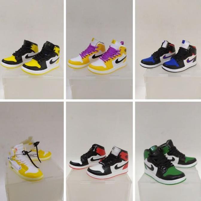 Toys- Miniatur Sepatu Aj1 / Sepatu Mini Sneakers / Koleksi Sepatu Aj1 Ii