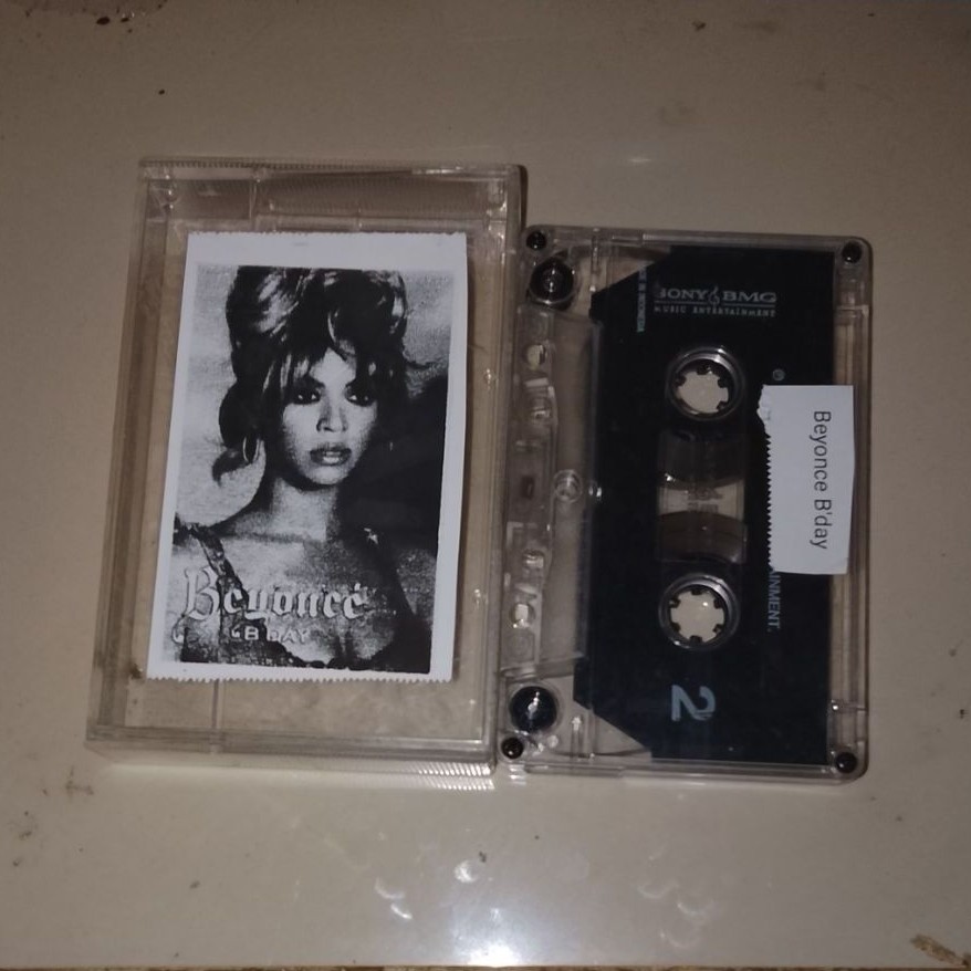 Kaset pita Beyonce B'Day Tanpa cover