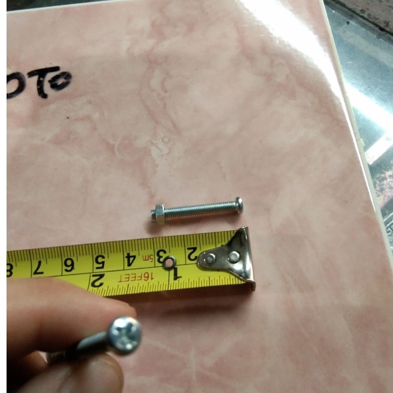 BAUT JP 4mm x 3cm + mur