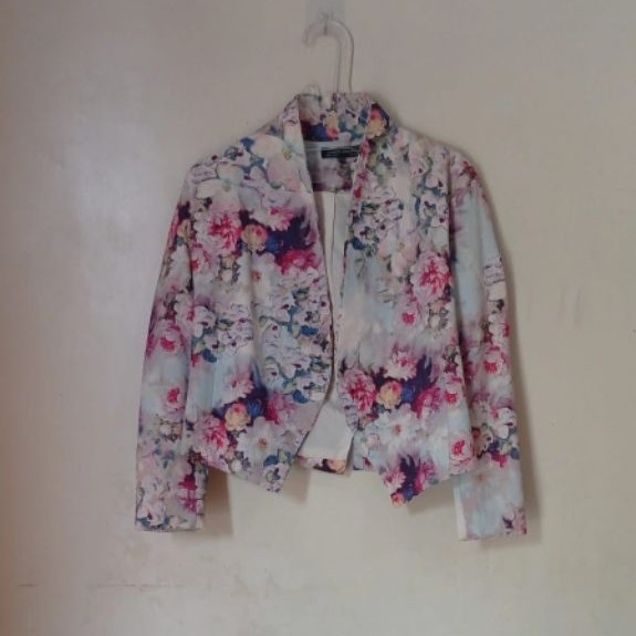 Blazer bunga floral preloved