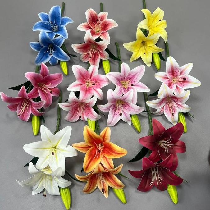 Bunga Lili Palsu 35cm 1 Batang 2 Bunga 1 Kuncup Diameter 14cm Bahan Plastik Batang Besi Dekorasi Rum
