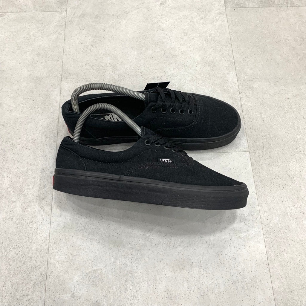 [ Size 39 ] Vans Era Full Black